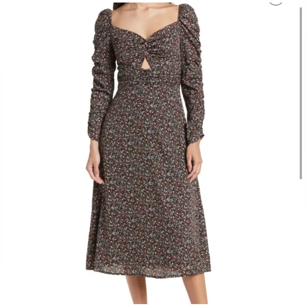 ASTR The Label Sleeve Midi Dress